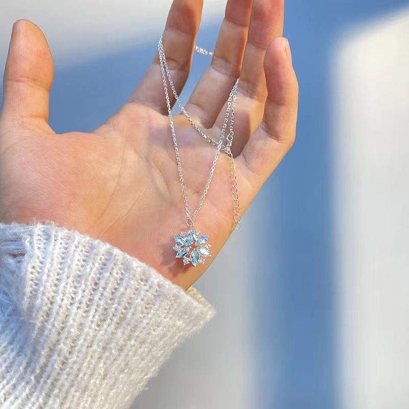 Snowflake Rhinestone Necklace