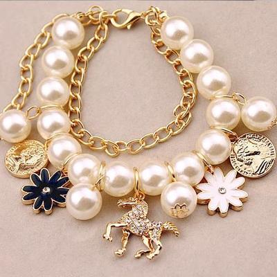 Floral Pearl Bracelet