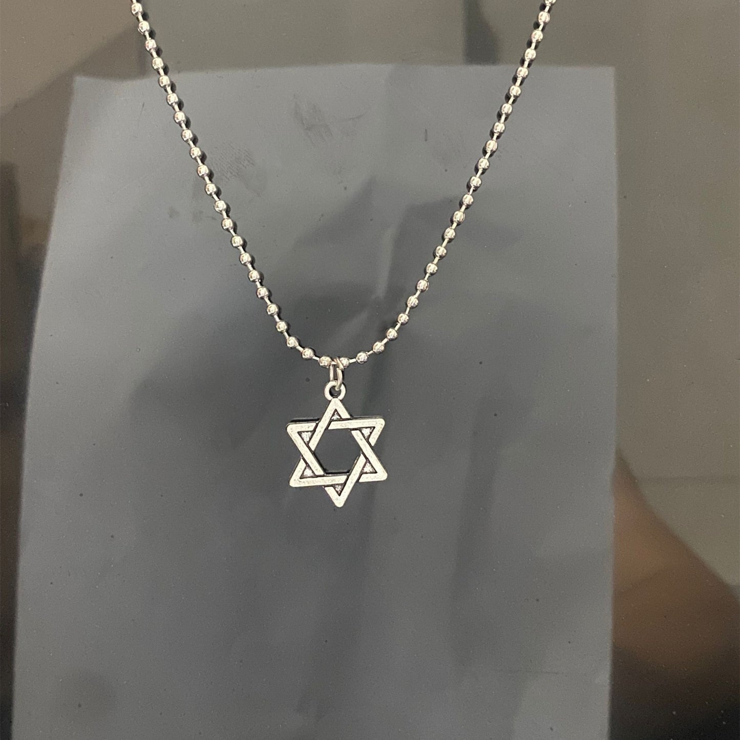 Five-pointed Star Border Pendant Necklace